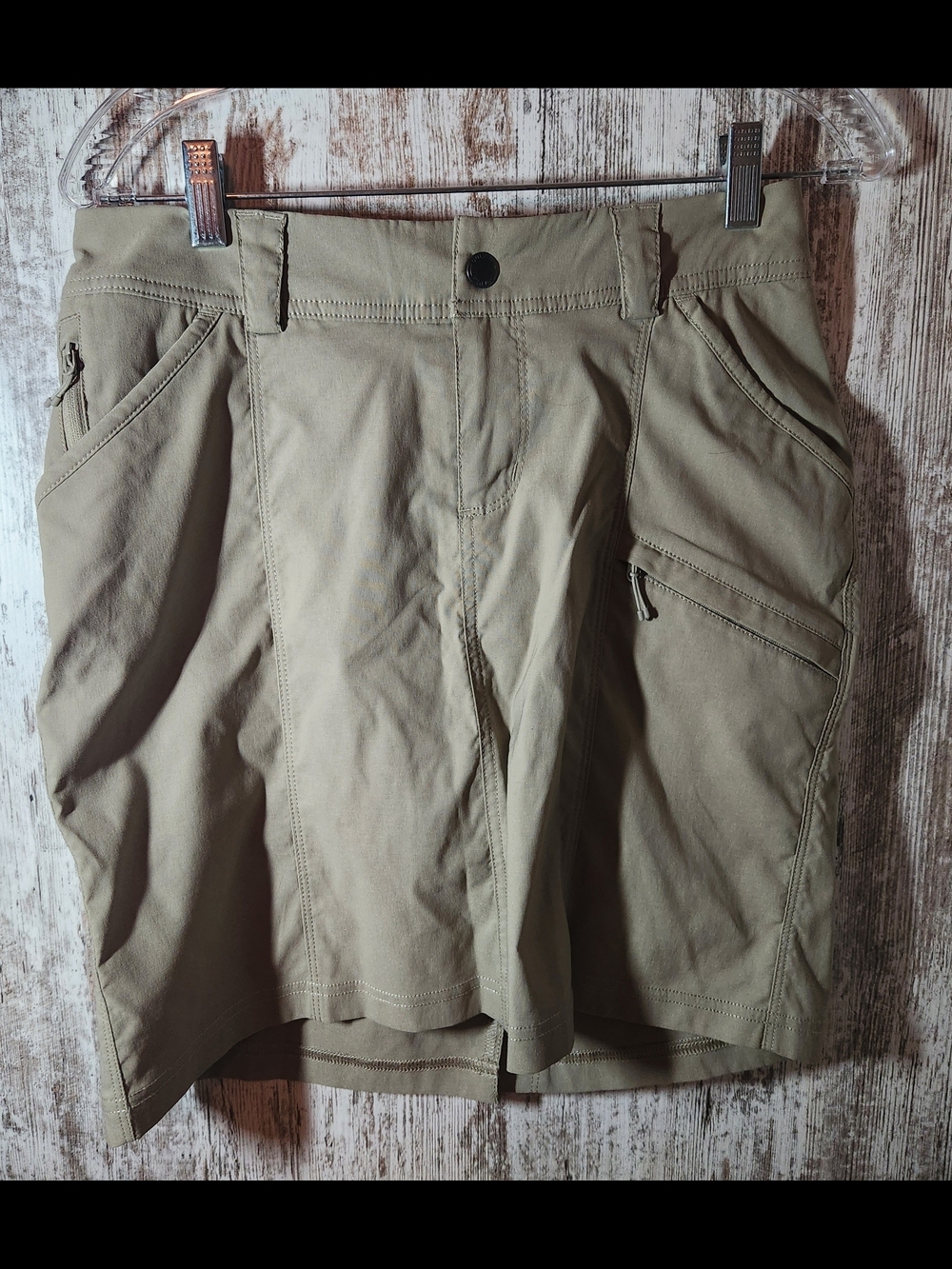 Duluth Trading Co Khaki Tan Dr On The Fly Utility Skort Size 4 Like New